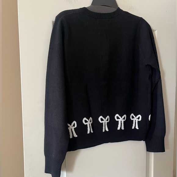 Vigoss Black Cardigan Sweater with White Bow Detail Mixed Media Women’s Size L - Picture 4 of 12